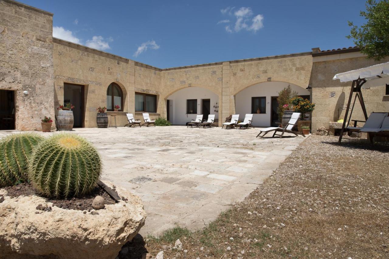 Antica Masseria Ficazzana - Tenuta Marina Di Pescoluse Dış mekan fotoğraf
